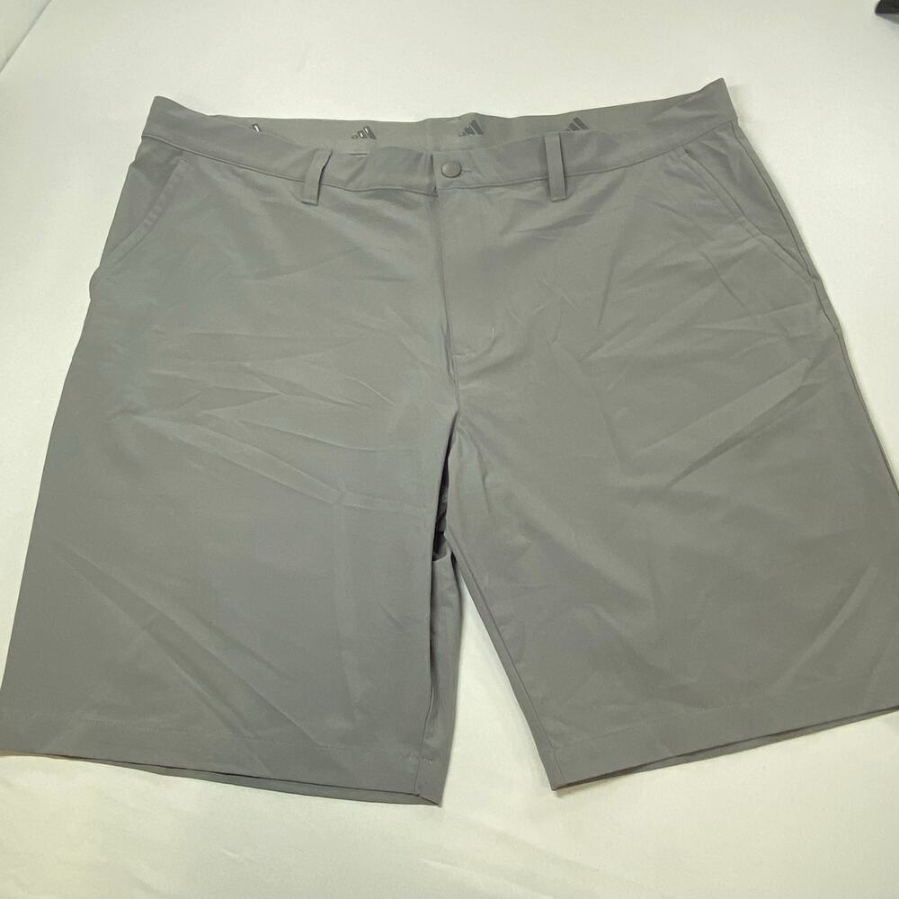 Adidas Lightweight Stretch Shorts Men’s 42 – Gray Performance Activewear